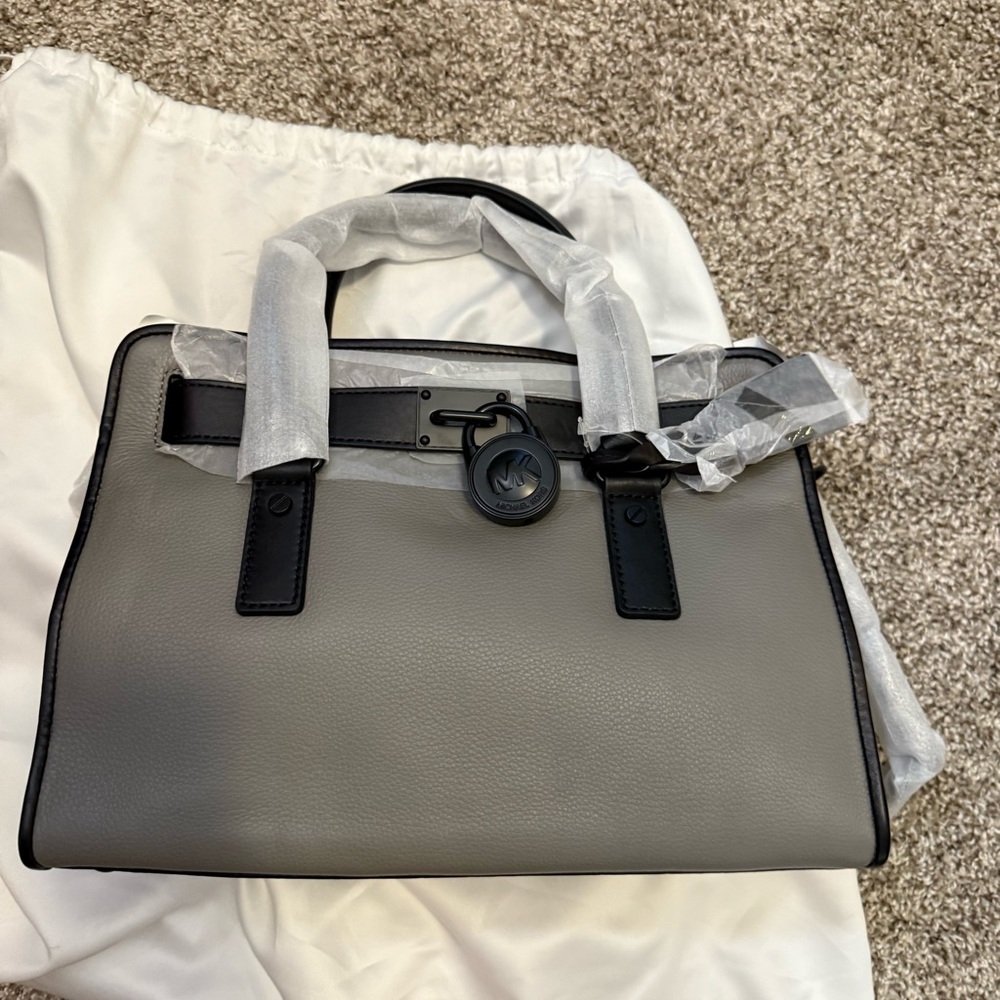 Michael Kors Medium Hamilton